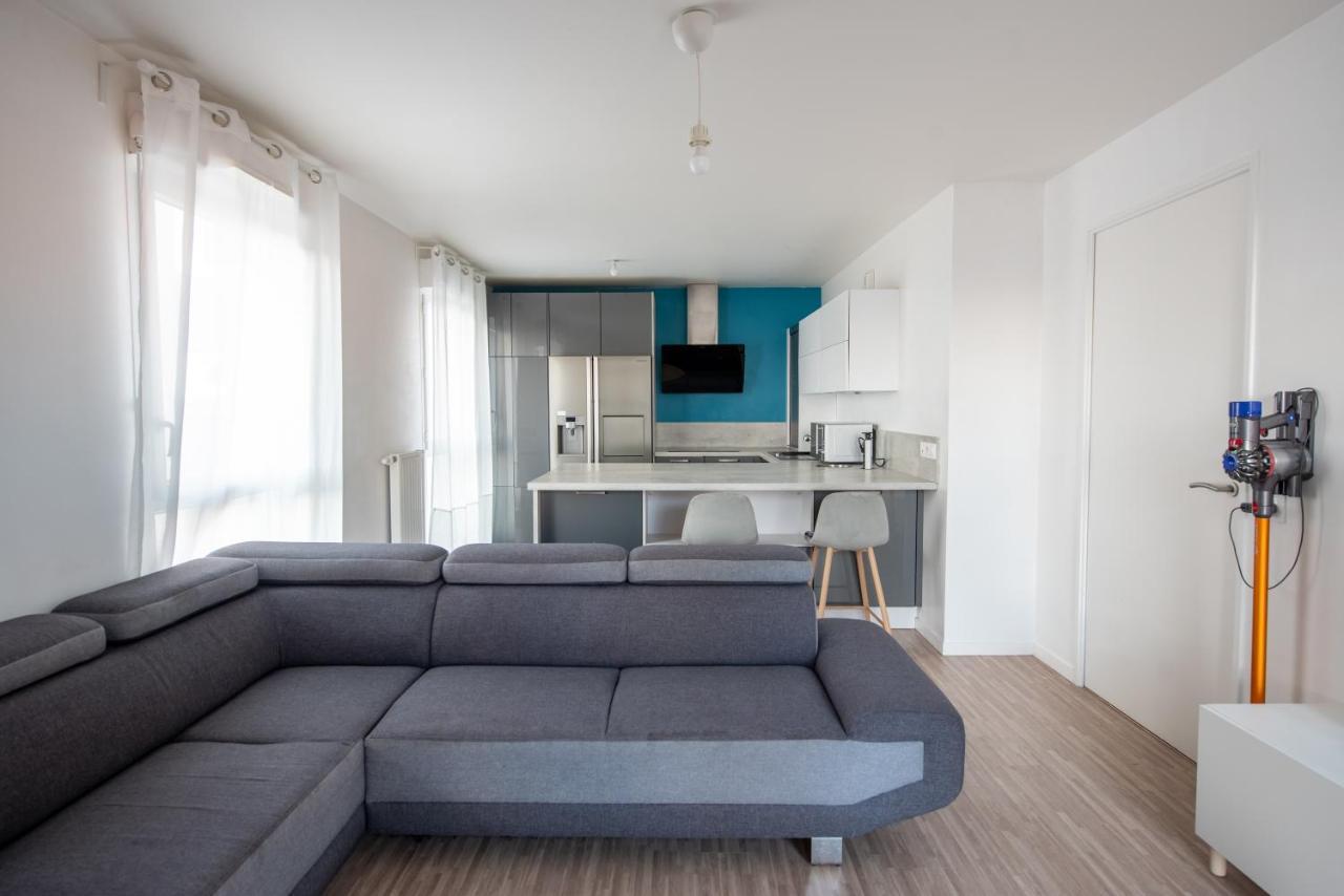 Appartements De 2 Ou 3 Chambres A 40 Minutes De Paris Courcouronnes Екстер'єр фото