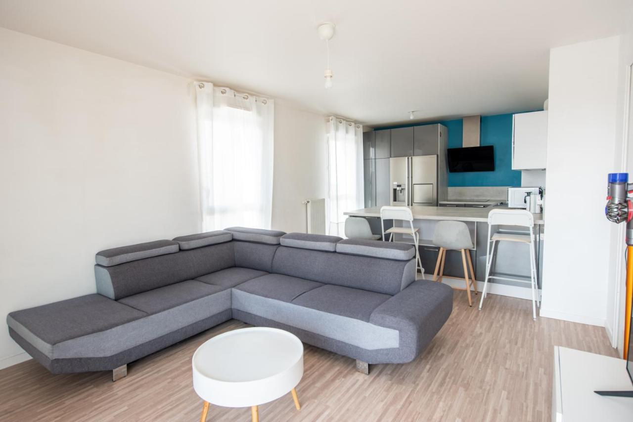 Appartements De 2 Ou 3 Chambres A 40 Minutes De Paris Courcouronnes Екстер'єр фото