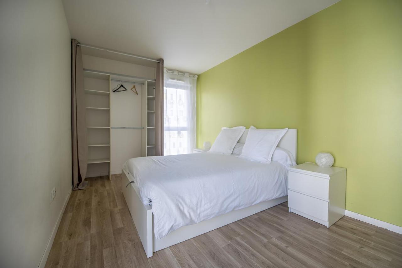 Appartements De 2 Ou 3 Chambres A 40 Minutes De Paris Courcouronnes Екстер'єр фото